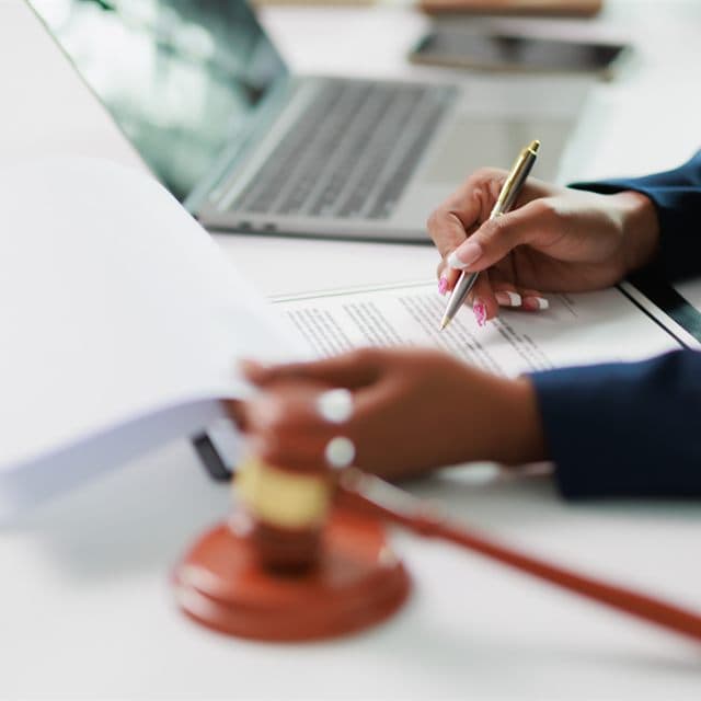 Bufete de abogadas RC Abogados en Ourense